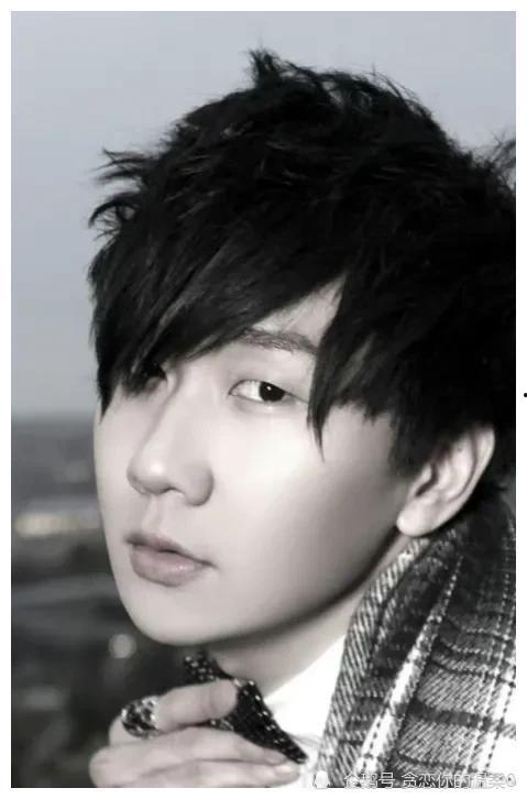 娱乐圈吃瓜成毅是谁啊  第3张